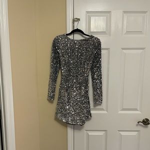 Sequin Selfie Leslie Dress